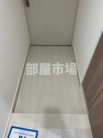 ステージファースト新御徒町Ⅱの玄関