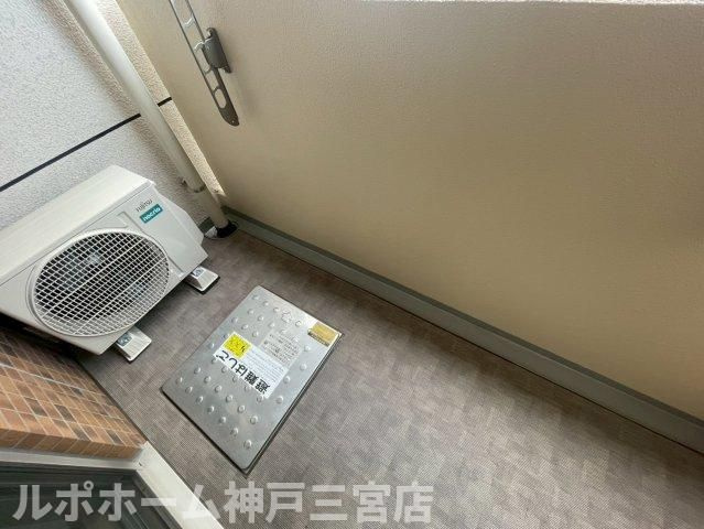 プレサンス三宮エレガンシアのバルコニー