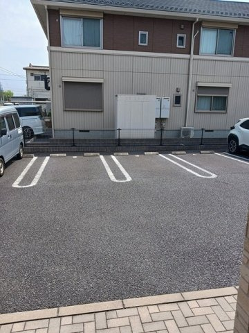 アルカンシエル市原　Ｂの駐車場