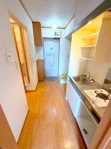 マーガレットコートのその他|★居室からキッチン側★