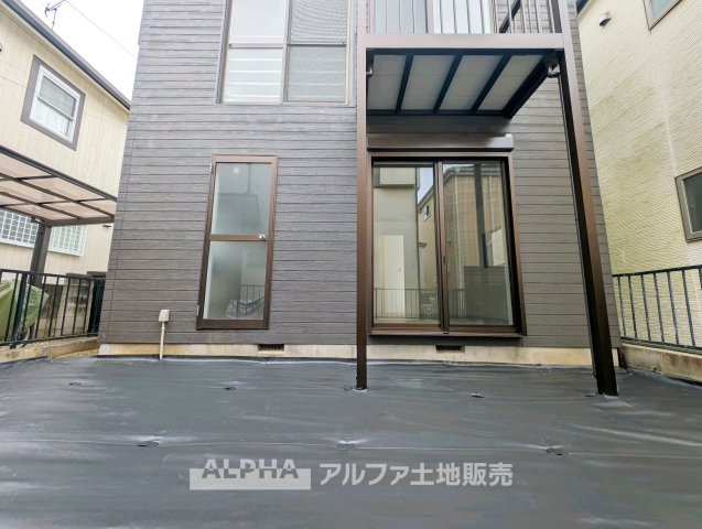 立川市砂川町7丁目　中古戸建の庭|【garden】◆庭◆庭スペースは、ガーデニングや家庭菜園、くつろぎの時間にも活躍。季節の移ろいを身近に感じながら、家族それぞれの楽しみ方が広がる空間です。