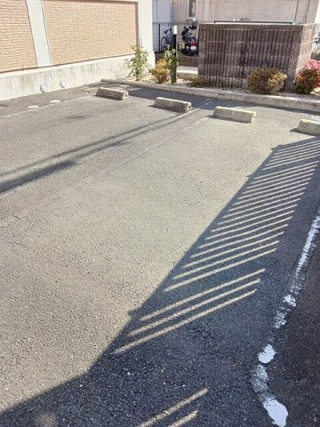 パストラルみやけの駐車場