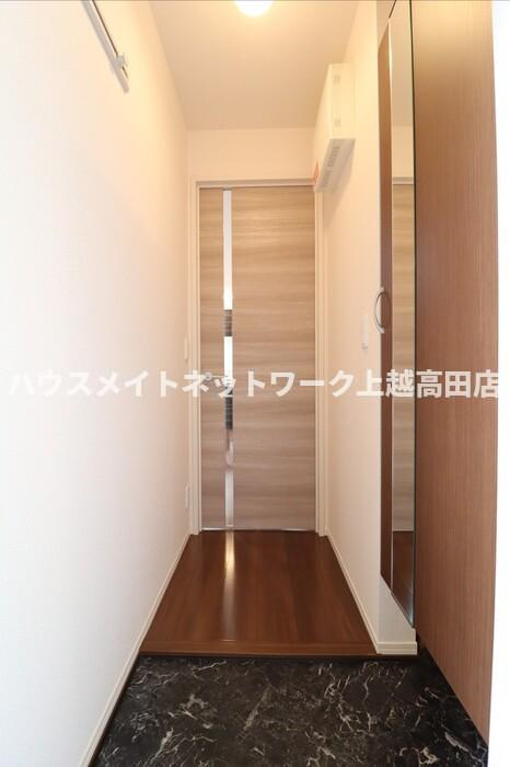 ｇｒｏｗｉｎｇの玄関|玄関