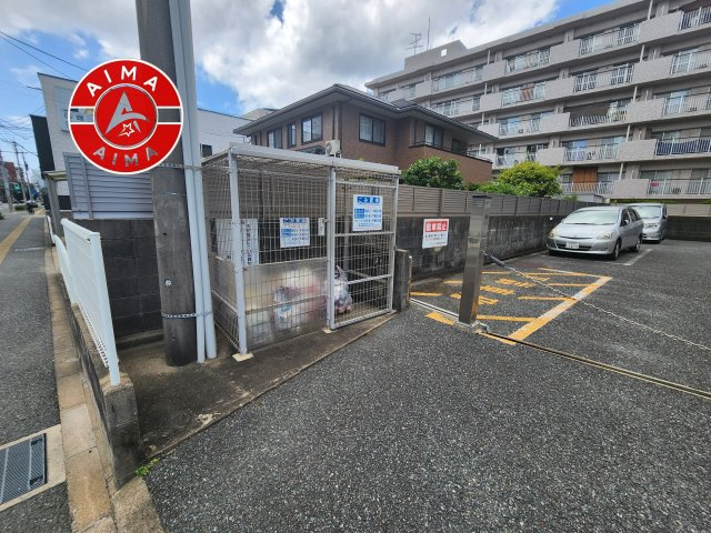 サンシャイン野間のその他共用部分|敷地内には、ゴミ出しが可能な専用ゴミ置き場を完備。