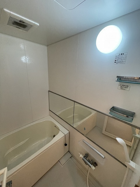 エムロードの浴室|※同タイプ別部屋写真