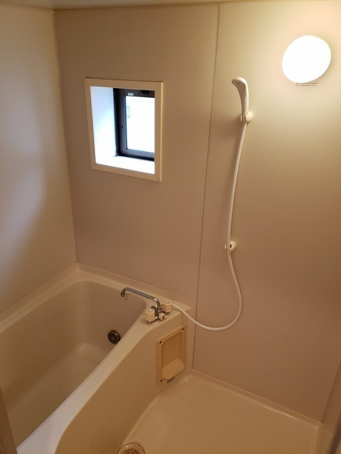 ビューコートの浴室