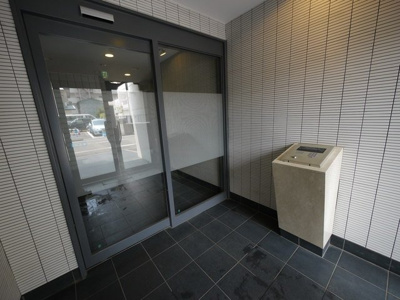 【エントランス】STUDIO　WARABI 