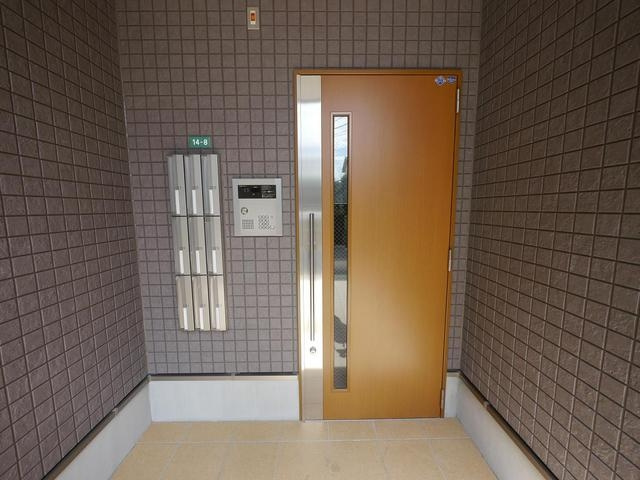 【エントランス】ポローニア北戸田III