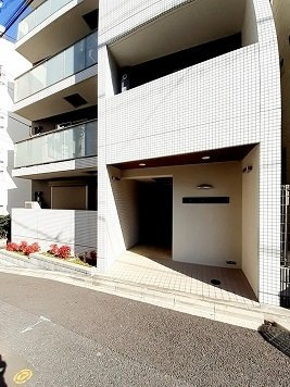 【エントランス】 | プリムローズ西早稲田