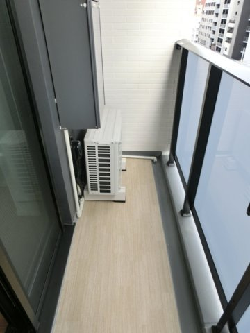 【バルコニー】 | 市谷仲之町ビューアパートメント | ※写真は同タイプ住戸です。