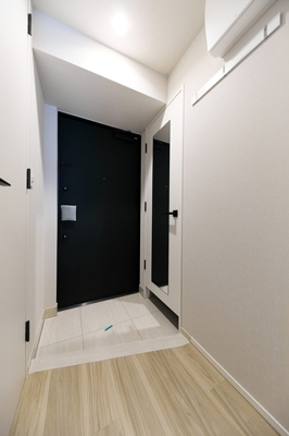 【玄関】 | アーバネックス錦糸公園Ⅲ | ※写真は同タイプ住戸です。