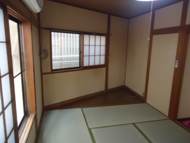 チコハウスの和室