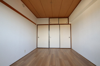 5.9帖の洋室