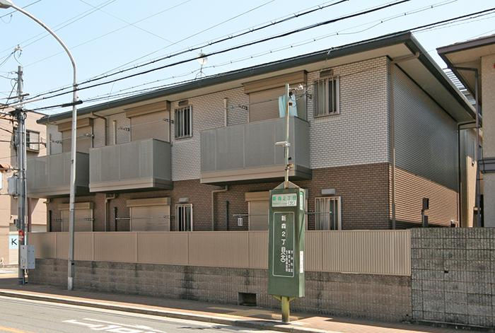 新森グリーンハイツの外観