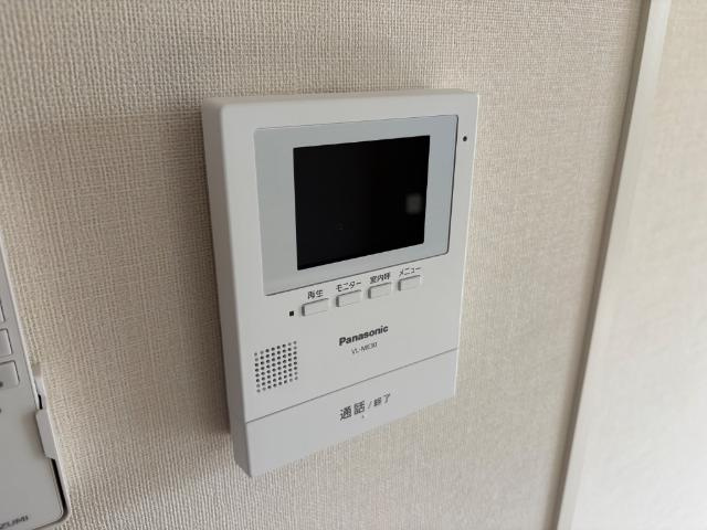 アルモの内装|カメラ付きインターホン