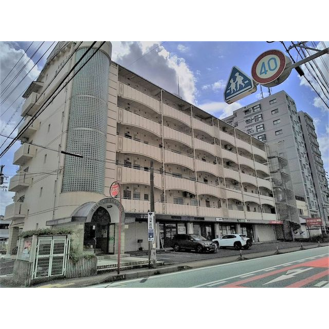 平和ビルの外観
