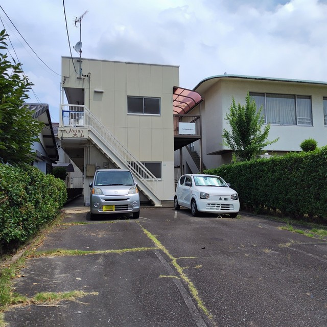 羽島郡岐南町八剣７丁目のアパート