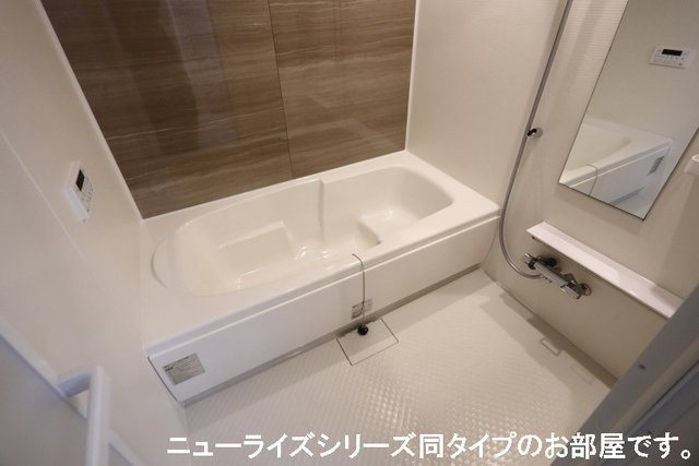ライズの浴室