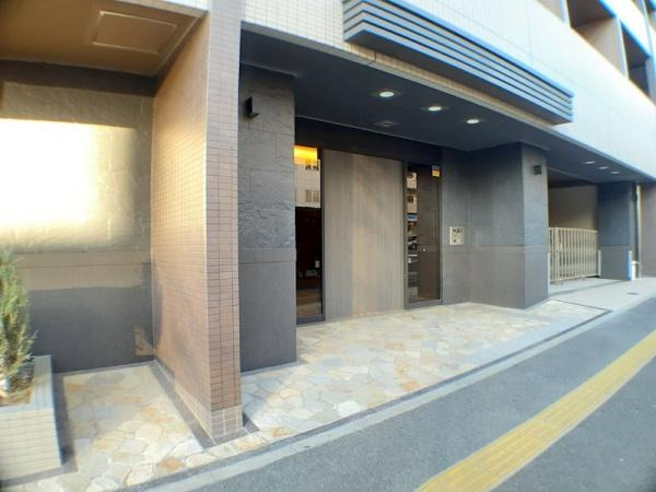 【エントランス】