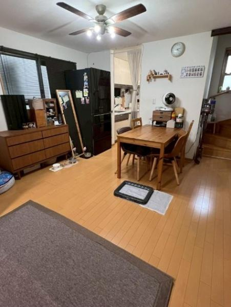 寝屋川市 香里北之町　中古 一戸建ての居間・リビング