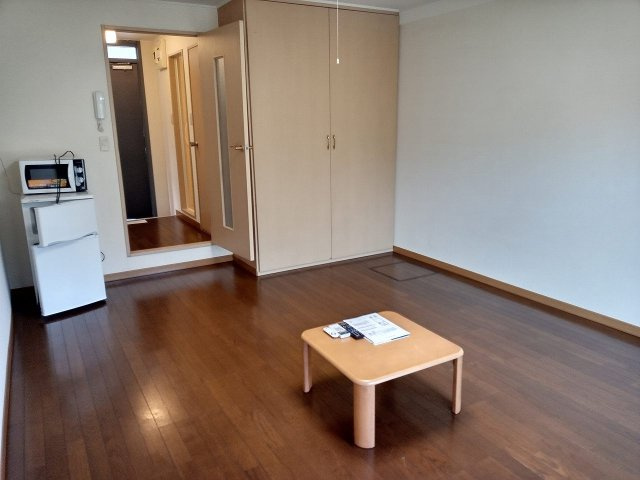 レオパレス建山弐番館の居間・リビング|設備・仕様は号室により異なる為、現況を優先致します。