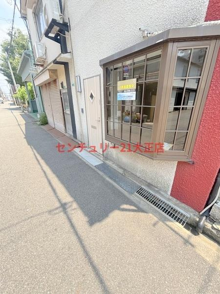 市岡貸家の駐車場