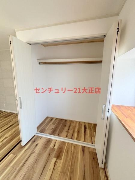 市岡貸家の収納