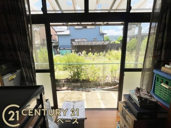 三郷町立野南1丁目　中古戸建の内装|■現地撮影写真■広々縁側です！