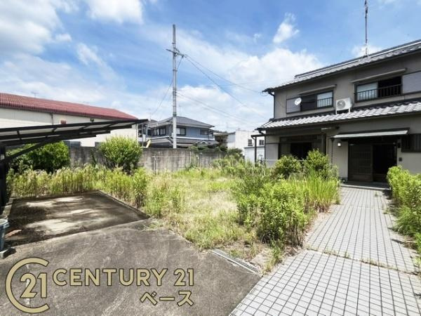 三郷町立野南1丁目　中古戸建の駐車場