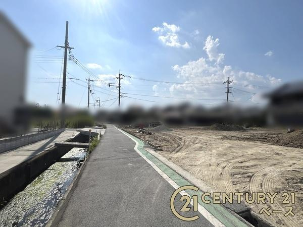 生駒郡安堵町大字西安堵の売地の前面道路含む現地写真|■現地撮影写真■落ち着いた雰囲気の閑静な住宅地内です！