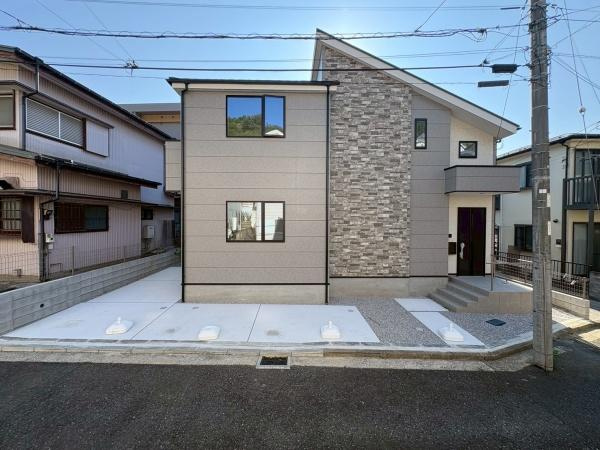 横浜市鶴見区梶山１丁目の新築一戸建