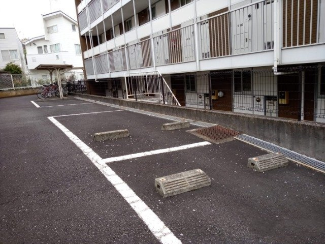 レオパレスプリムローズのその他