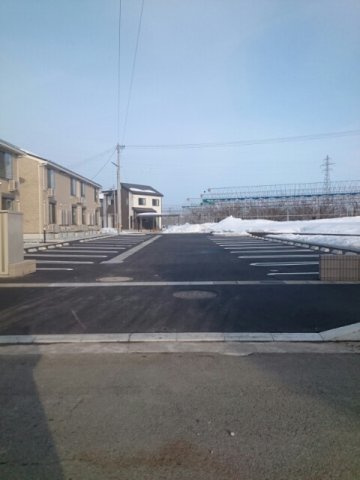 アマーレ　スパーツィオ　Ⅰの駐車場