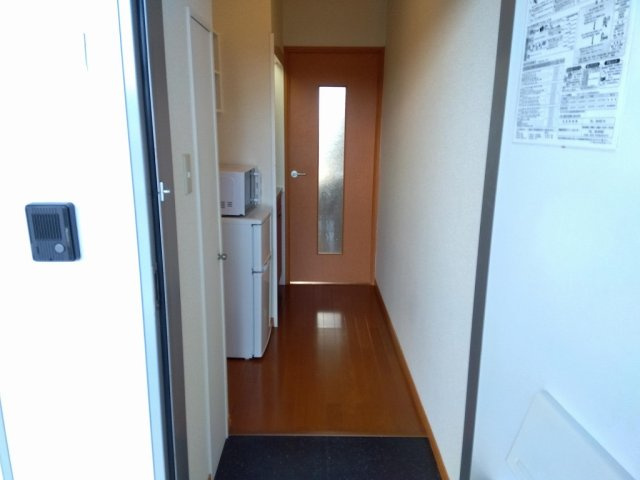 レオパレスＴｒｅａｓｕｒｅの玄関
