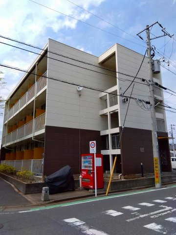レオパレスオネスティの外観