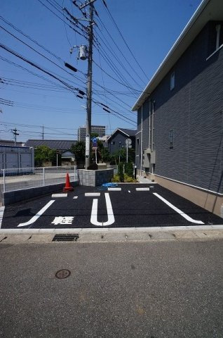 ソフィアＮ・Ⅲの駐車場