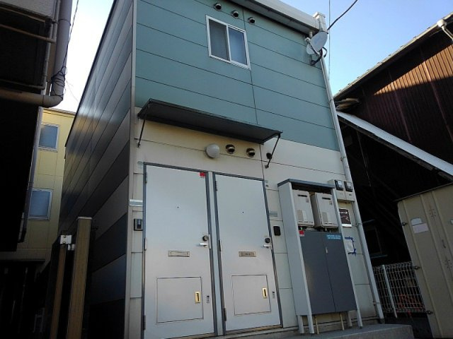 レオパレスベルツリーⅡの外観