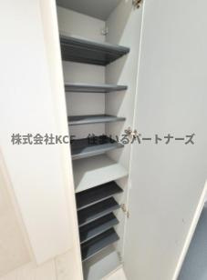 BRAVE BASE 久留米東の玄関|毎日通る玄関はこちらです