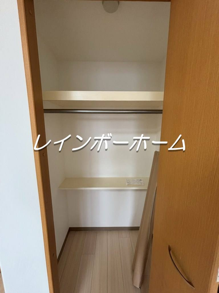特典：仲介手数料が無料です!!の収納|別部屋。参考写真。