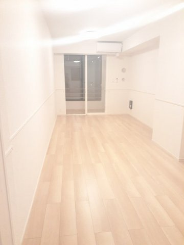 クレールＣの居間・リビング