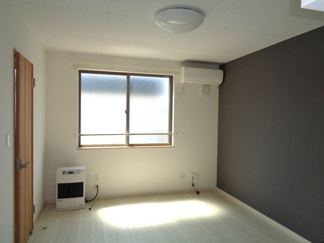 Astoria Aの居間・リビング