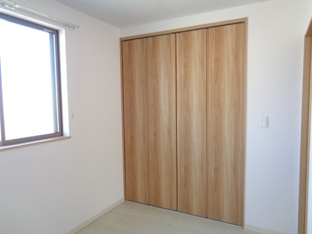 Astoria Aの洋室