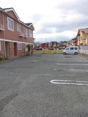 【駐車場】 | クローネ
