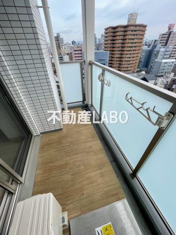 ファステート大正駅前トロフィのバルコニー