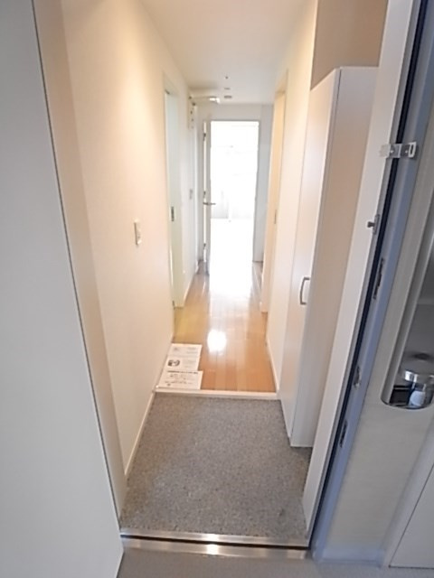 リエス尼崎東の玄関