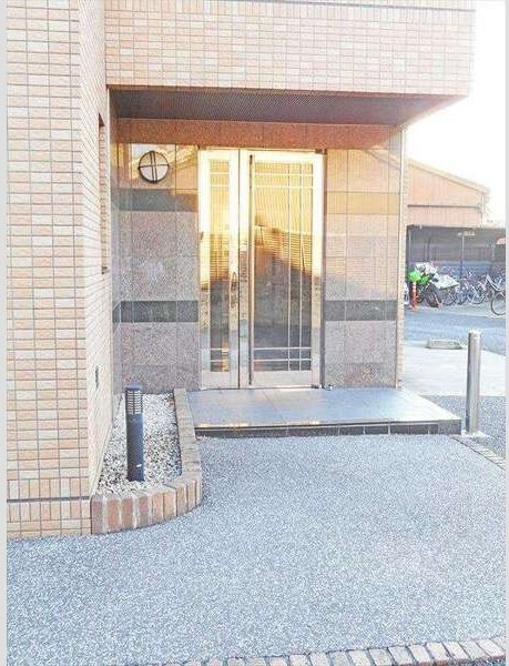 PLAGE　HIMUROのエントランス