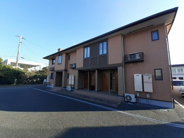 合志市須屋のアパートの外観|おしゃれな外観です