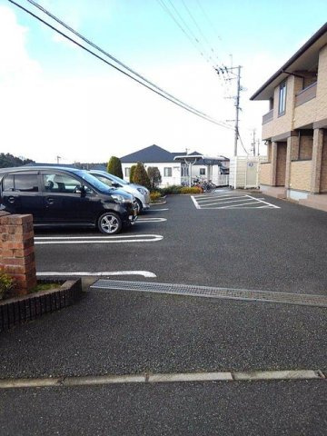 熊本市北区植木町一木のアパートの駐車場|駐車場です