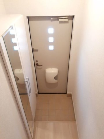 熊本市北区龍田１丁目のアパートの玄関|落ち着いた玄関です