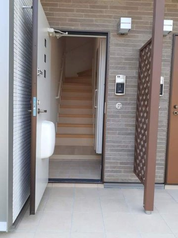 熊本市北区龍田１丁目のアパートのエントランス|毎日通るエントランスはこのようになっています